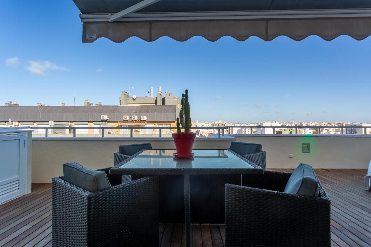El Atico De La Reina By Cadiz4Rentals Exterior photo