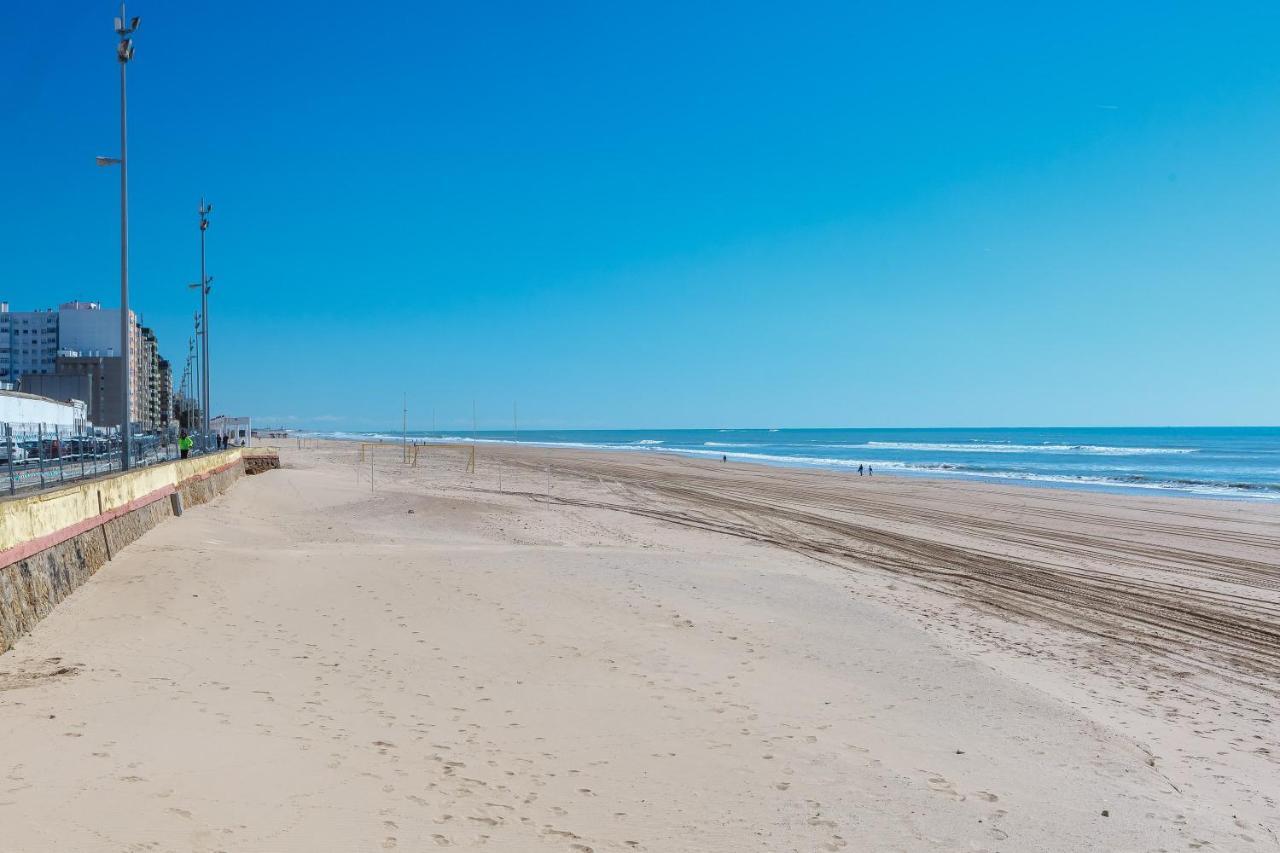 El Atico De La Reina By Cadiz4Rentals Exterior photo